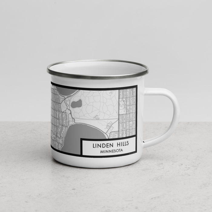 Right View Custom Linden Hills Minnesota Map Enamel Mug in Classic