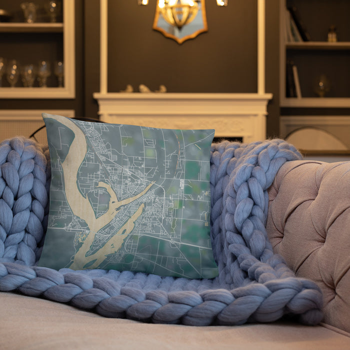 Custom Moses Lake Washington Map Throw Pillow in Afternoon on Cream Colored Couch