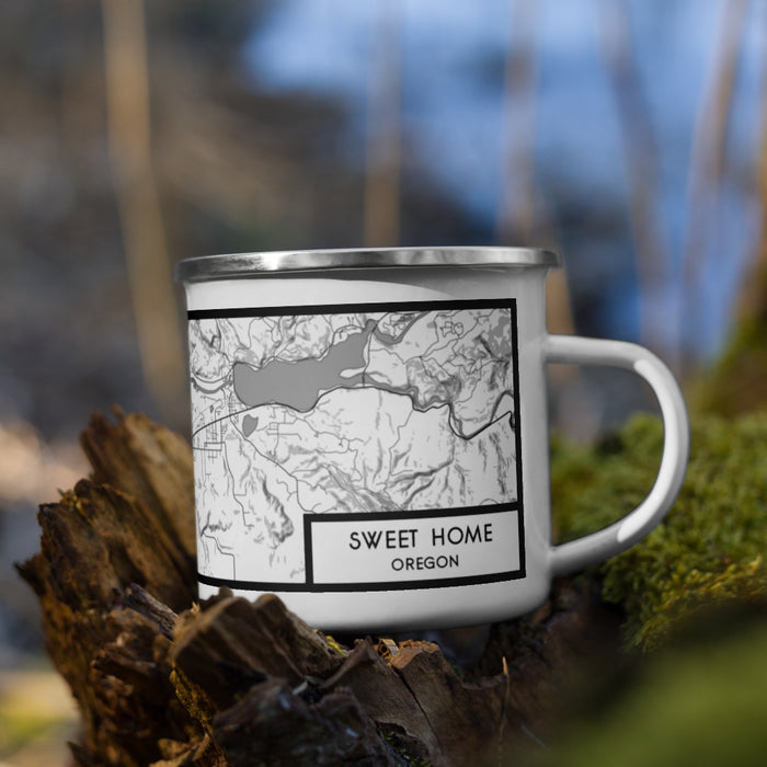 Right View Custom Sweet Home Oregon Map Enamel Mug in Classic on Grass With Trees in Background