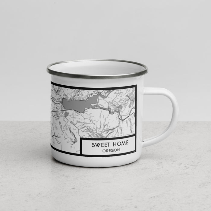 Right View Custom Sweet Home Oregon Map Enamel Mug in Classic