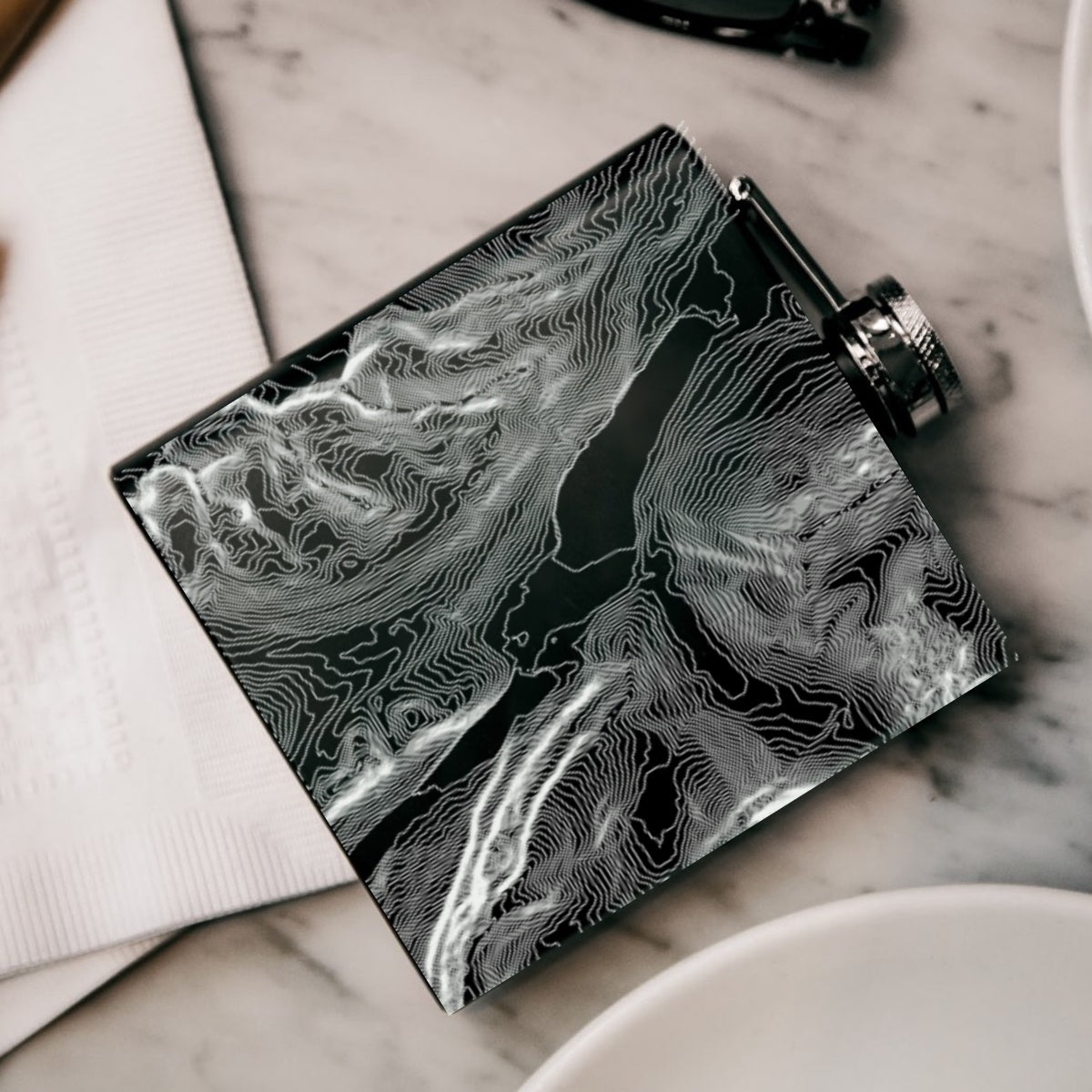 Green River Lakes Wyoming Engraved Topographic Map Hip Flask in Matt