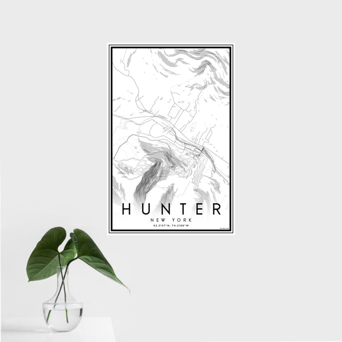 16x24 Hunter New York Map Print Portrait Orientation in Classic Style With Tropical Plant Leaves in Water