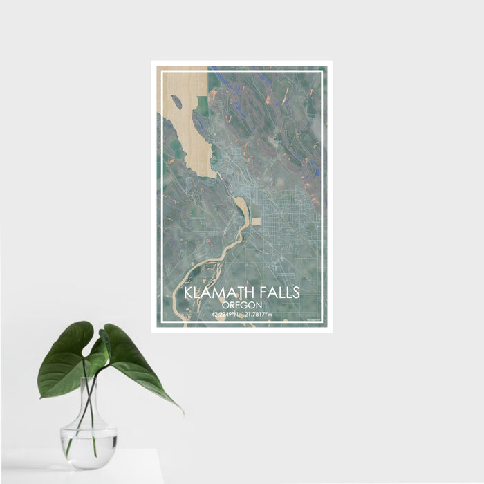 16x24 Klamath Falls Oregon Map Print Portrait Orientation in Afternoon Style With Tropical Plant Leaves in Water