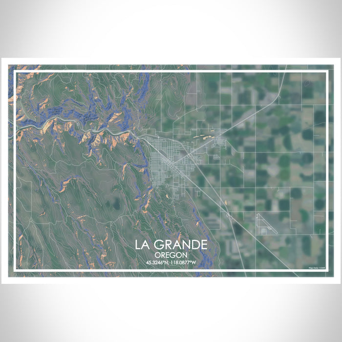 La Grande Oregon Map Print Landscape Orientation in Afternoon Style With Shaded Background