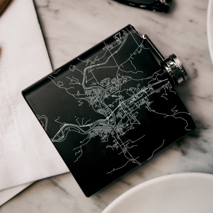 Roseburg Oregon Custom Engraved City Map Inscription Coordinates on 6oz Stainless Steel Flask in Black